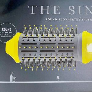 Drybar Single Shot Round Blow Dryer Brush